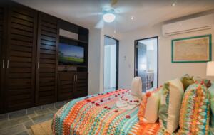 Casa Blanca Beach House (Playa's #1 Vacation Rental) - Playa del Carmen, Mexico