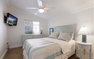 Mermaid's Hideaway Villa - Holmes Beach, Florida