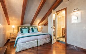 Ca' della Luce - Venice, Italy