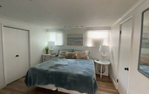 Home exchange in Avalon, CA, master bedroom with king bed