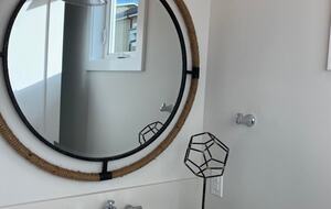 Home exchange in Newport Beach CA, downstairs half bathroom