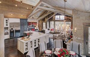 Home exchange in Breckenridge CO, kitchen with white cabinets