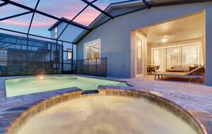 Home exchange in Kissimmee FL, private pool and spillover spa