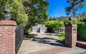 Home exchange in Mill Valley CA, 5 bedroom 5 bath sleeps 12
