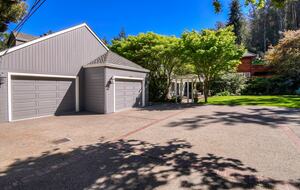Home exchange in Mill Valley CA with 2 car garage
