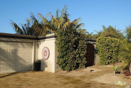 Rock and Roll Beach Retreat - Huntington Beach, California