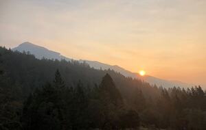 Home exchange in Calistoga CA, Mt St Helena at sunset