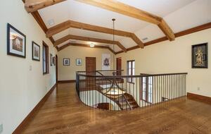 Home exchange in Calistoga CA, stairs to bedroom and library