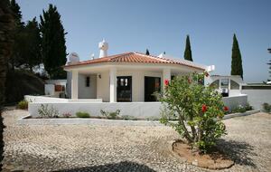 Vila Luisa - Alcantarilha, Portugal