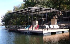 Hidden Harbor Hideaway Lake House - Lake Ozark, Missouri