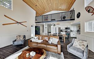 Cabin by the Lake | Gilner Point | Private Hot Tub - Big Bear Lake, California