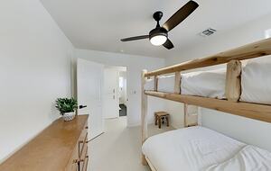 Cabin by the Lake | Gilner Point | Private Hot Tub - Big Bear Lake, California