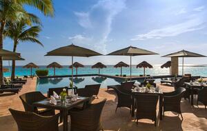 Home exchange in Cancun, restaurant outdoor terrace at the Westin