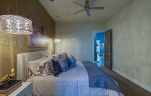 Home exchange in Spicewood TX, master bedroom with king-sized bed