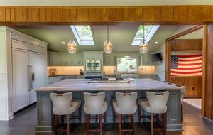 North Carolina Gem Overlooking 18th Green at Hound Ears Country Club - Boone, North Carolina