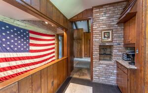 North Carolina Gem Overlooking 18th Green at Hound Ears Country Club - Boone, North Carolina