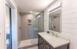 North Carolina Gem Overlooking 18th Green at Hound Ears Country Club - Boone, North Carolina