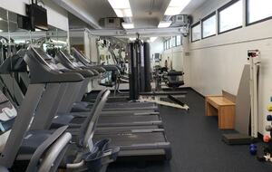 Home exchange in Honolulu HI, The Imperial Hawaii Resort fitness room
