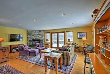 Mountain Top Chalet Getaway - Ellicottville, New York