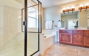 Lake Travis - Hollows Resort Lakeview Casita - Jonestown, Texas