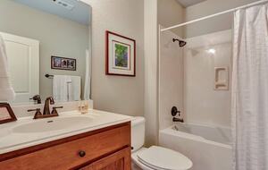 Lake Travis - Hollows Resort Lakeview Casita - Jonestown, Texas