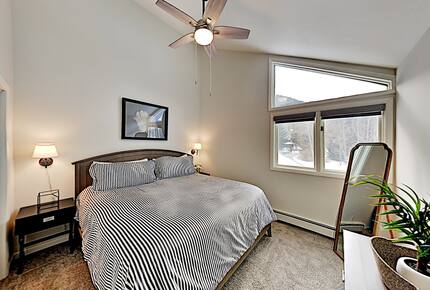 Modern EagleVail Family Retreat | Private Garage - Avon, Colorado