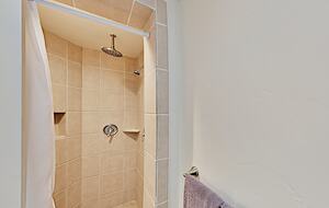 Modern EagleVail Family Retreat | Private Garage - Avon, Colorado