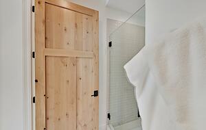 Designer Gem | Hot Tub & Bonus Room | Walk to Lift - Park City, Utah