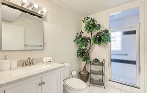 All Decked Out Waterfront Retreat - Sarasota, Florida