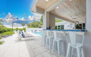 All Decked Out Waterfront Retreat - Sarasota, Florida