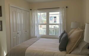 Downtown Napa Valley Hidden Gem - Napa, California