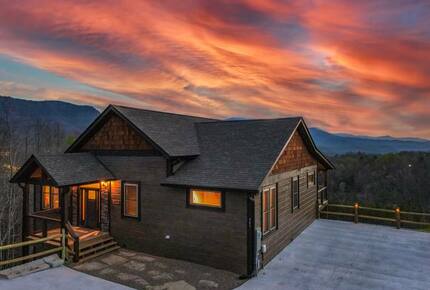 Pine Top Paradise - Gatlinburg, Tennessee