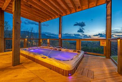 Pine Top Paradise - Gatlinburg, Tennessee