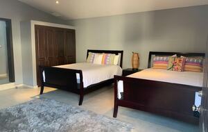 Casa Los Primos - La Misión, Mexico