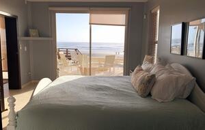 Casa Los Primos - La Misión, Mexico