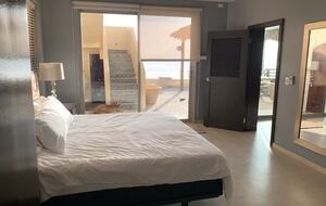 Casa Los Primos - La Misión, Mexico