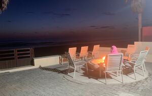 Casa Los Primos - La Misión, Mexico