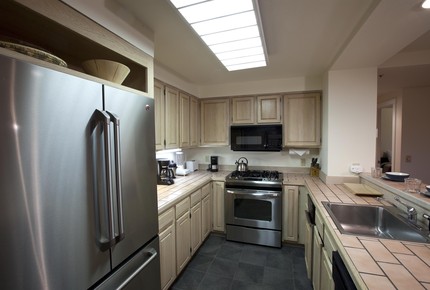 Telluride Mountain Village core ski in/out condo - Telluride, Colorado