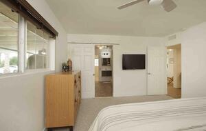 DateFarm 54 - Private and Gated, Central to Polo and Horse Park - Thermal, California