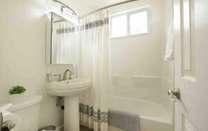 DateFarm 54 - Private and Gated, Central to Polo and Horse Park - Thermal, California