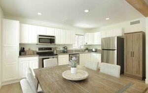 DateFarm 54 - Private and Gated, Central to Polo and Horse Park - Thermal, California