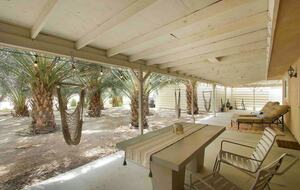DateFarm 54 - Private and Gated, Central to Polo and Horse Park - Thermal, California