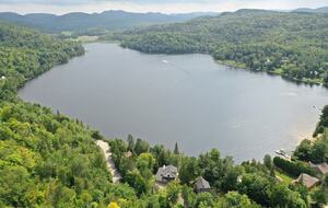 Lakefront Mont-Tremblant - La Conception, Canada