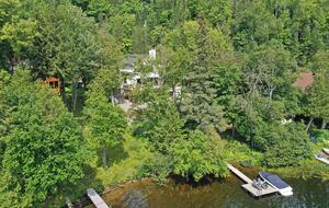 Lakefront Mont-Tremblant - La Conception, Canada