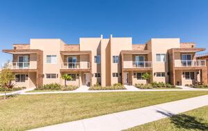 Disney Magic Village 4 BR Townhome - Kissimmee, Florida