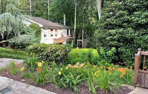 Luxurious Lake Lanier Compound - Flowery Branch, Georgia