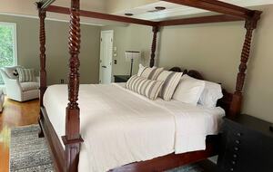 Luxurious Lake Lanier Compound - Flowery Branch, Georgia