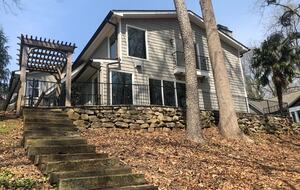 Luxurious Lake Lanier Compound - Flowery Branch, Georgia