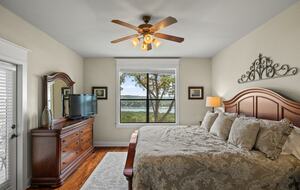 Lake Travis - Hollows Resort Lakeview Casita - Jonestown, Texas