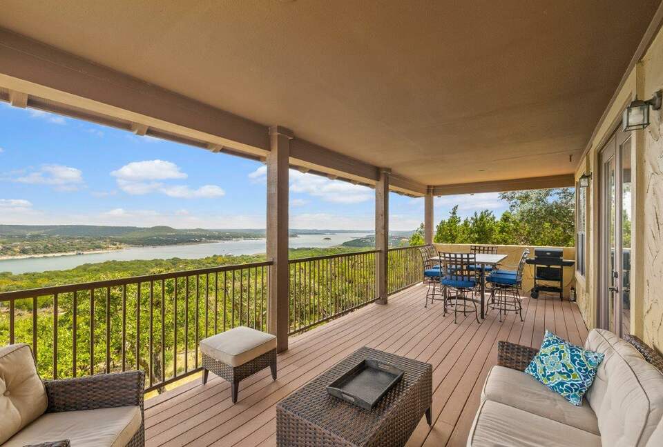 Lake Travis Hollows Resort Lakeview Casita Luxury Home Exchange in Jonestown, Texas, United